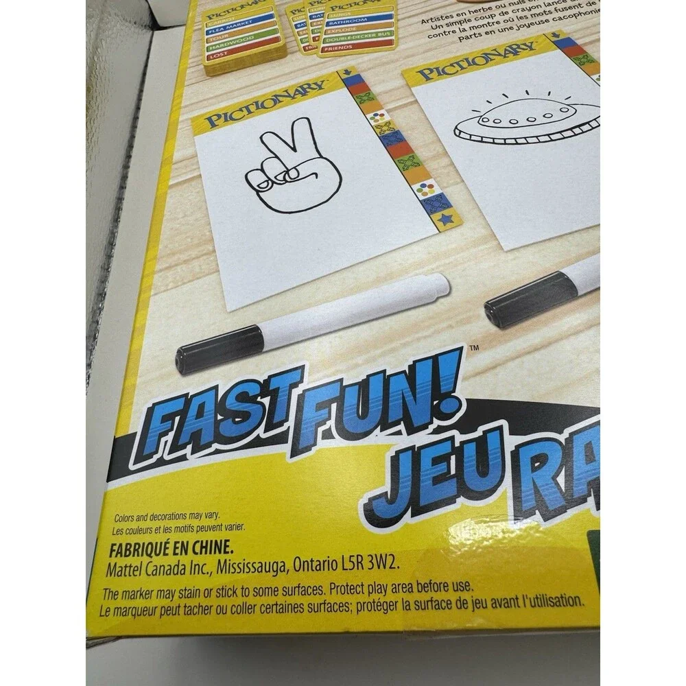 Mattel Pictionary Fast Fun Board Game Dry Erase, 2+ Players, Age 8+ (2021)